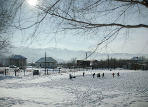 Папа умер в субботу кадр 7 онлайн-кинотеатр Эмбликс