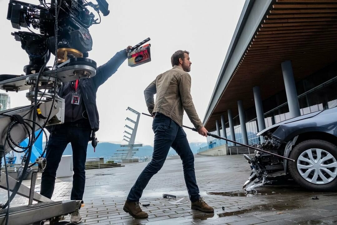 Фото: Проект "Адам" / Кадр со съемок фильма "Проект "Адам"" (2022) #3609918