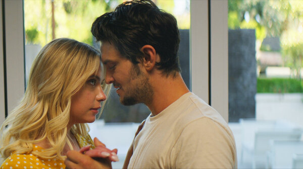 Суретшінің Голи суреттері