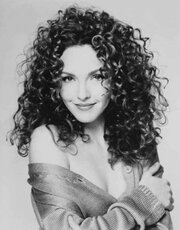 Yapon ginekologining qabulida yalangoch yosh qizlar