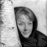 Порно қара жігіт трахает ақ жігіт в жопу