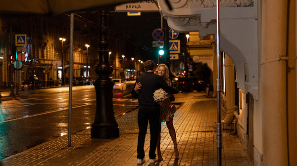 Қабырға арқылы секс туралы порно видео