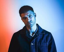 Жалаңаш Эрик Саад