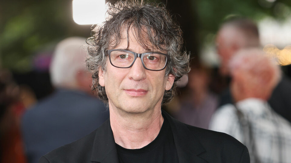 Нил Гейман: «Залог успеха в том, что Песочный человек постоянно ...