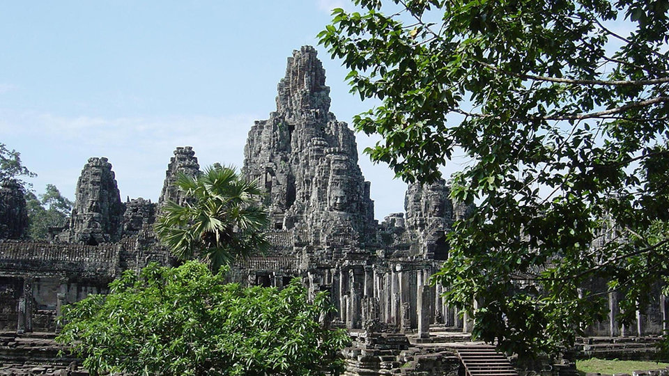 Восточные ворота Ангкор-Тхом