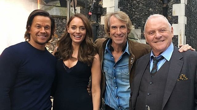 Марк Уолберг, Лора Хэддок, Майкл Бэй, Энтони Хопкинс / Фото: Twitter @michaelbay