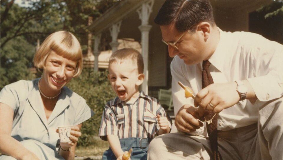 Как Стивен Спилберг полюбил ночное небо и сколько в его фильмах ...