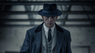 В продолжении «Острых козырьков» главные роли сыграют Джейми Белл и Чарли Хитон