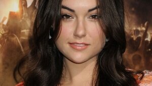 Лесбиянкалардың бірін-бірі трахает ететін орысша порно