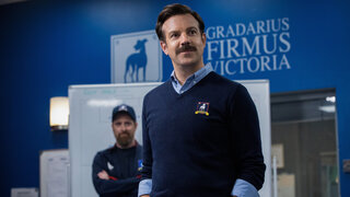 Как сериал «Тед Лассо» о тренере-оптимисте рвет шаблон спортивных фильмов