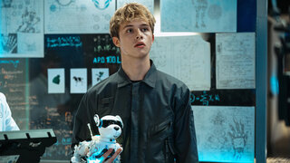 Что смотреть в кино: сай-фай Чадова, постапокалиптика с Батистой и возвращение «Горца»