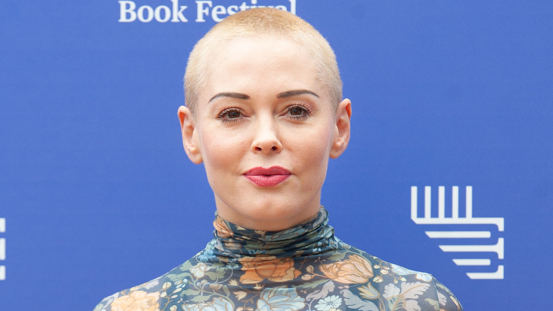 Қазақстандық жұлдыздардың эротикалық суреттері