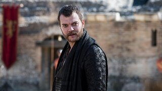 Звезда «Игры престолов» Йохан Асбек назвал финал сериала идеальным