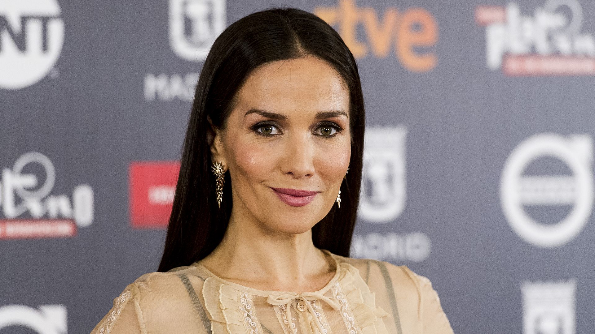 Жұлдыздар қатты дискімен секс