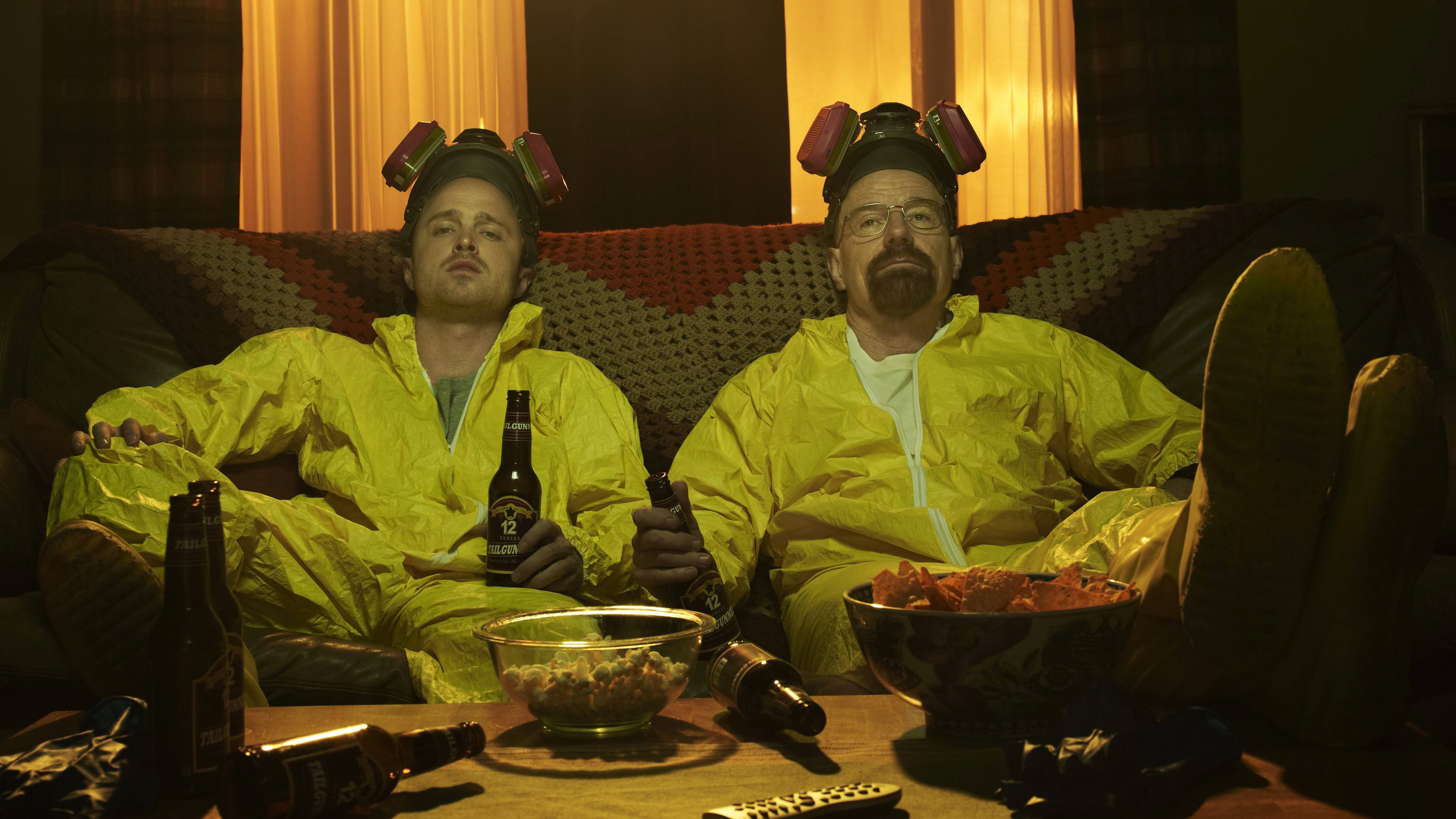 Күйеуі мен достары оның әйелін трафиктендіреді (көру)