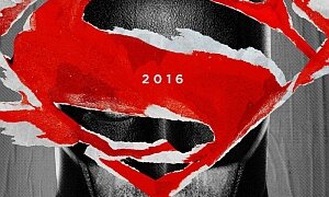 «Бэтмен против Супермена»: Премьера дублированного тизера