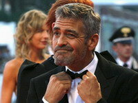 Джордж Клуни снимет Ди Каприо в политической драме