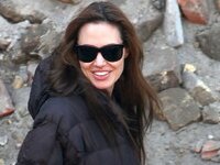Босния запрещает Анджелине Джоли снимать кино