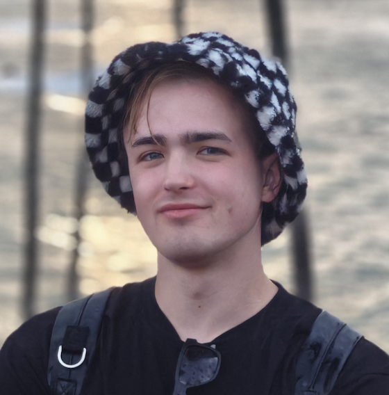 Артемий Вешкин