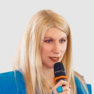 Алёна Истомина