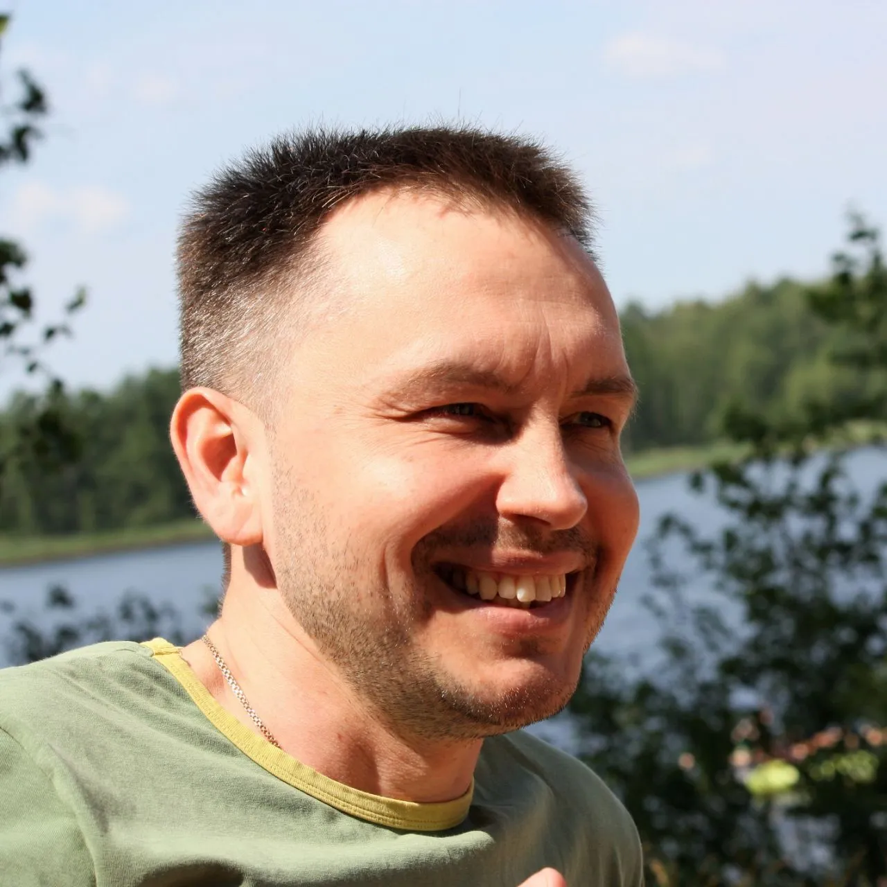 Александр Антонов
