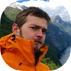 Артём Боюр