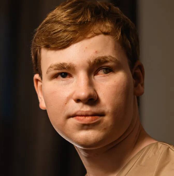 Мужагитов Максим