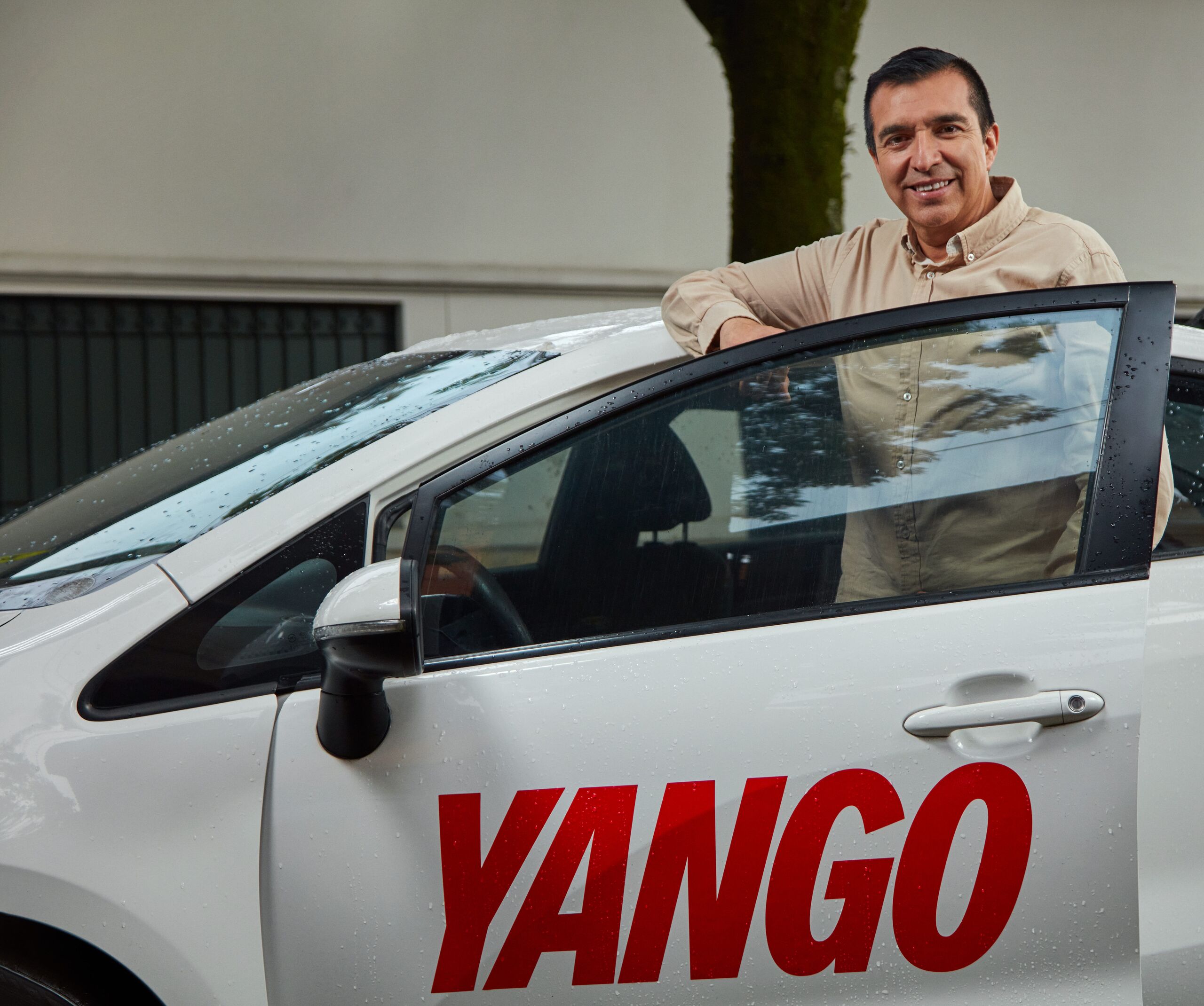 Become a driver with Yango Pro app in Azerbaijan