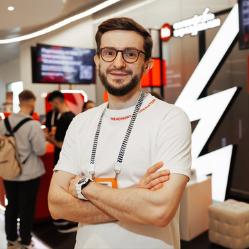 Роман Жуков