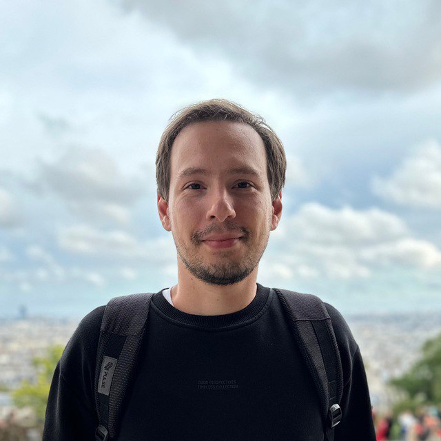 Александр Лобанов