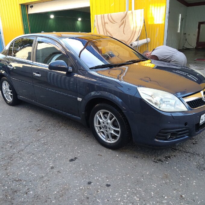 Автосалон Опель Вектра 2006 год 2.0 турбо 175 л.с МКПП 6ст