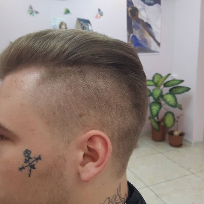 Мужская стрижка модельная