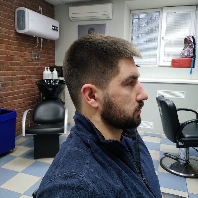 Стрижка модельная мужская