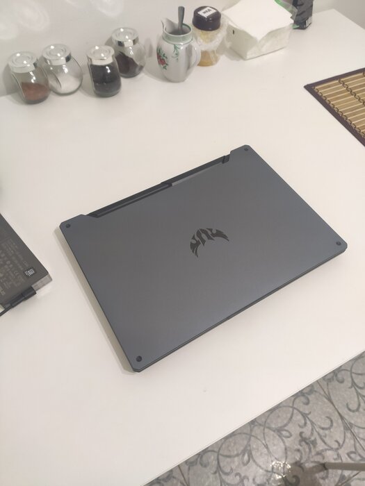 e7m618e7q8376uy2jmbd0g5474