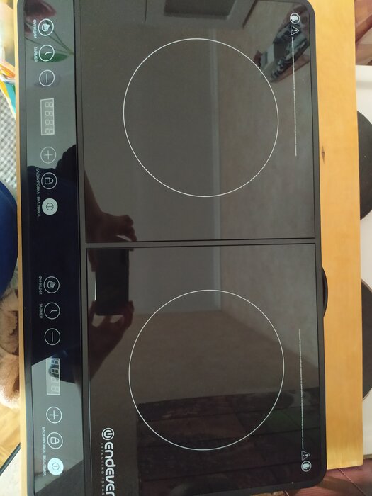 z0hvdq5cj1q06w4mz52mufpzmc