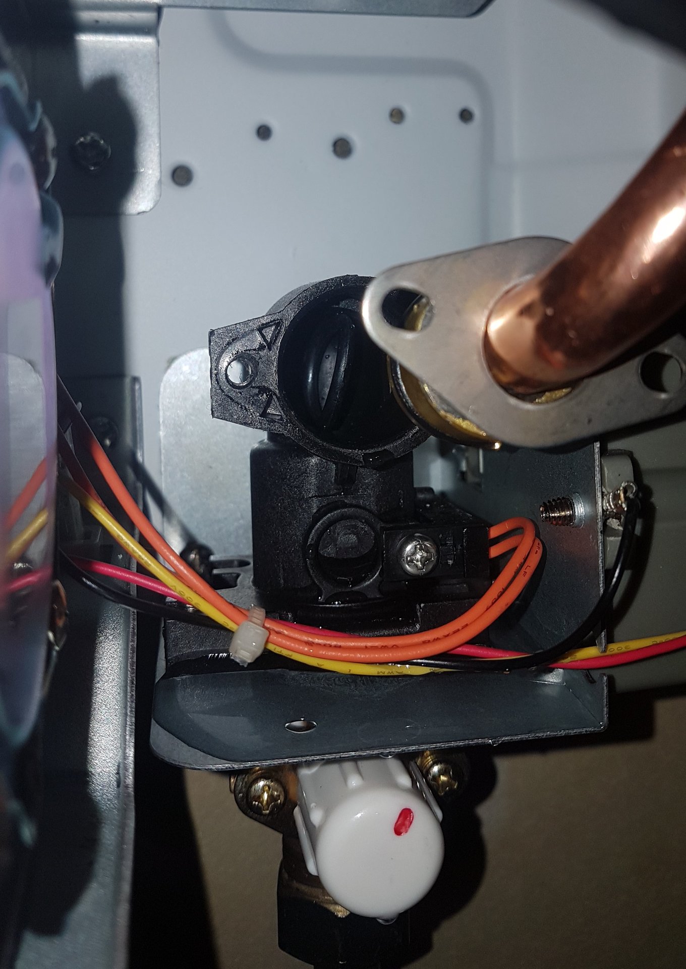 Водонагреватель газовый electrolux gwh 11 pro inverter обзор