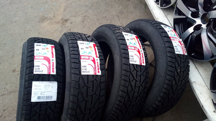 Tigar Winter 225/45 R18 95V зимняя, 45, R18, 95, V (до 240 км/ч) - фото № 1 от пользователя  anonymous