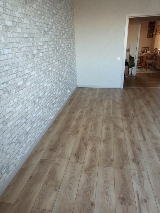 Европласт плинтус напольный монтаж - 86 фото