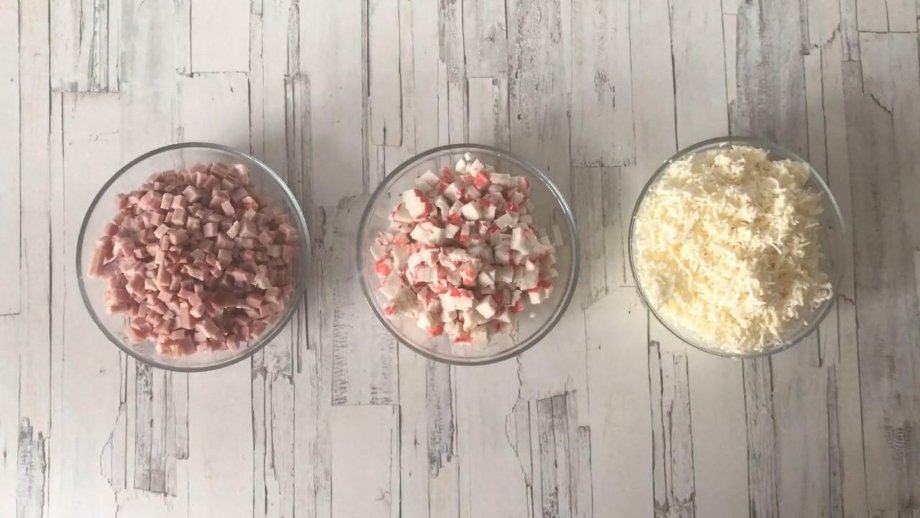 ÐаждÑй из ингÑедиенÑов ÐºÐ»Ð°Ð´Ñ Ð² оÑделÑнÑÑ Ð¼Ð¸ÑкÑ