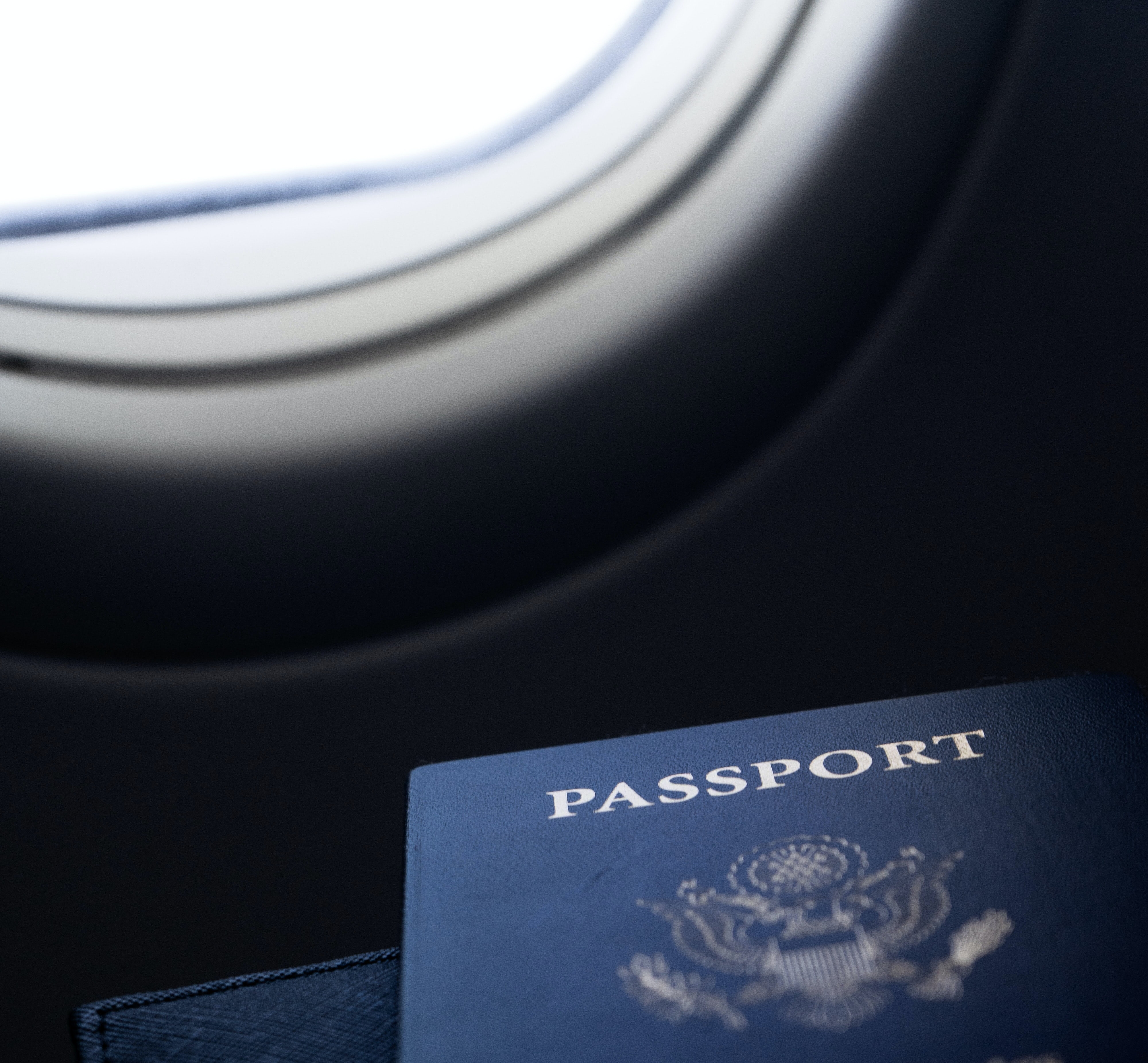 Самые популярные способы добраться до Европу — через Турцию, Египет, ОАЭ, Грузию или Армению.