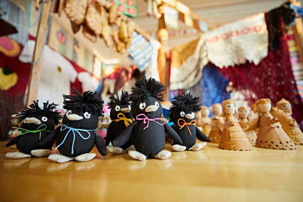 В Костромской области много мастеров, которые делают необычные игрушки