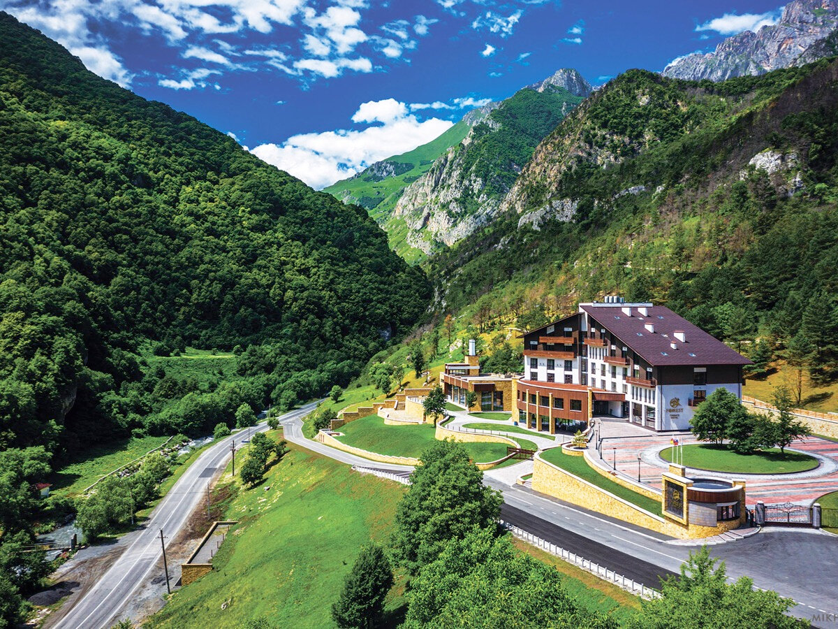 Отель Forrest Terrace Hotel выбирают взыскательные туристы, желающие отдохнуть на природе с максимальным комфортом.