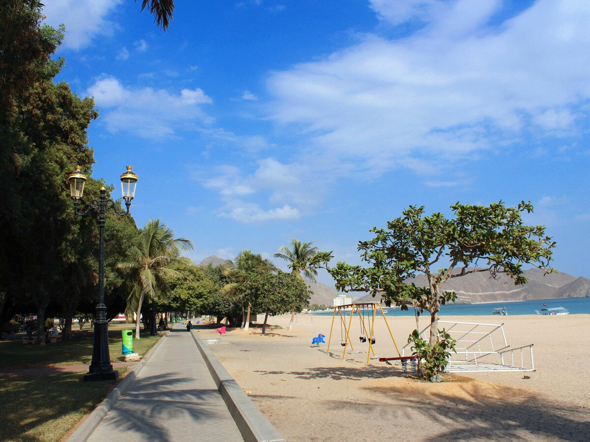 Все пляжи песчаные и с пологим заходом в воду.