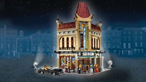 Lego creator palace cinema hotsell