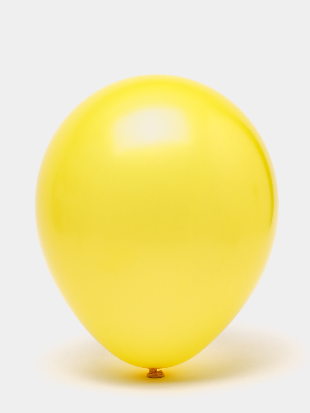 Латексные однотонные воздушные шары , Цвет Желтый, размер 30см. (12дюймов), количество 10шт.
