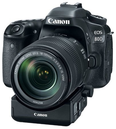 Зеркальный фотоаппарат Canon EOS 80D Kit 18-135mm IS USM