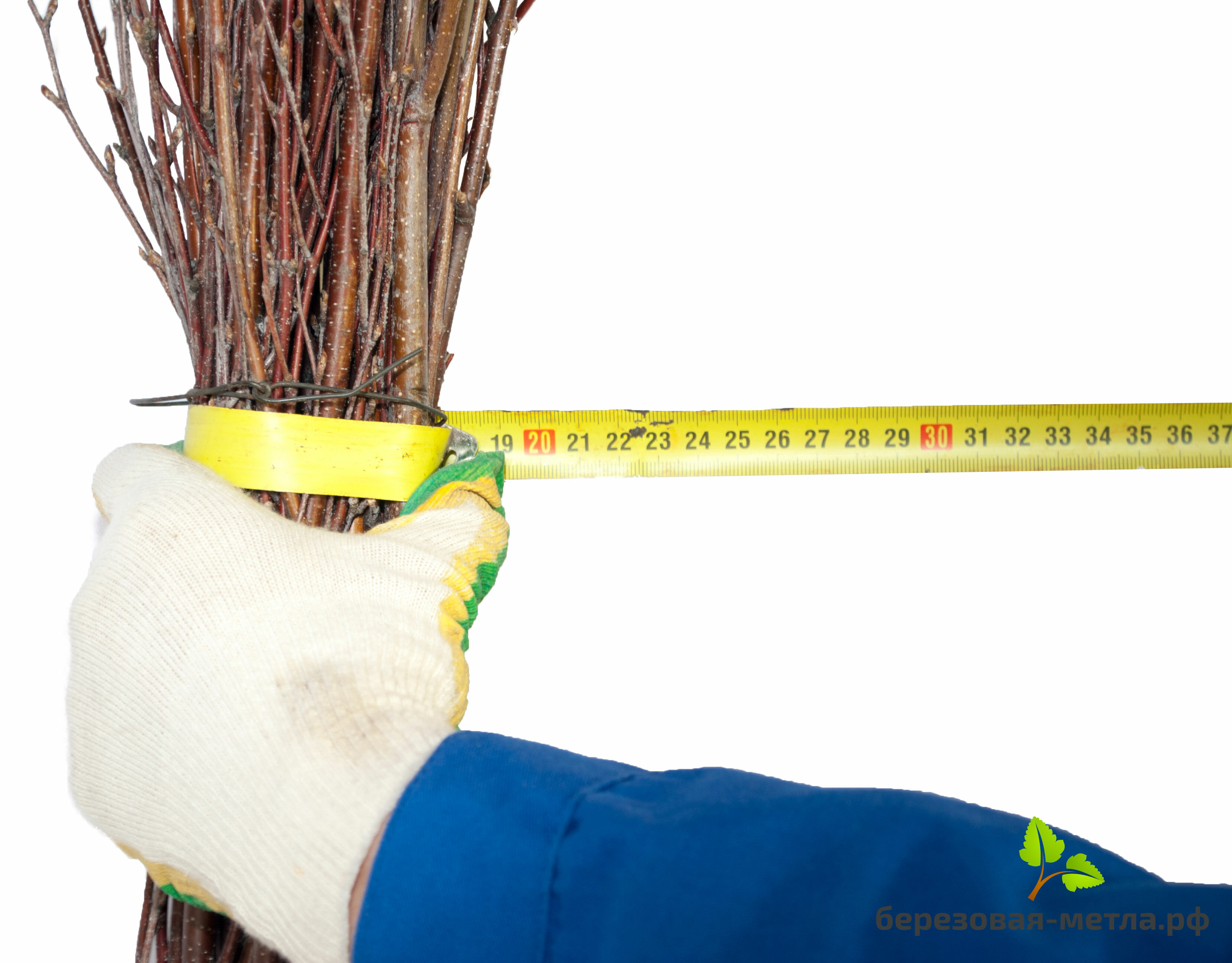 Из чего делают веники для подметания полов в доме