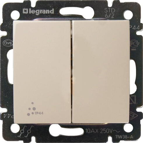 Legrand Переключатель на 2 направления 2-х клавишный, IP44 10AX 250В 774198 1 шт.