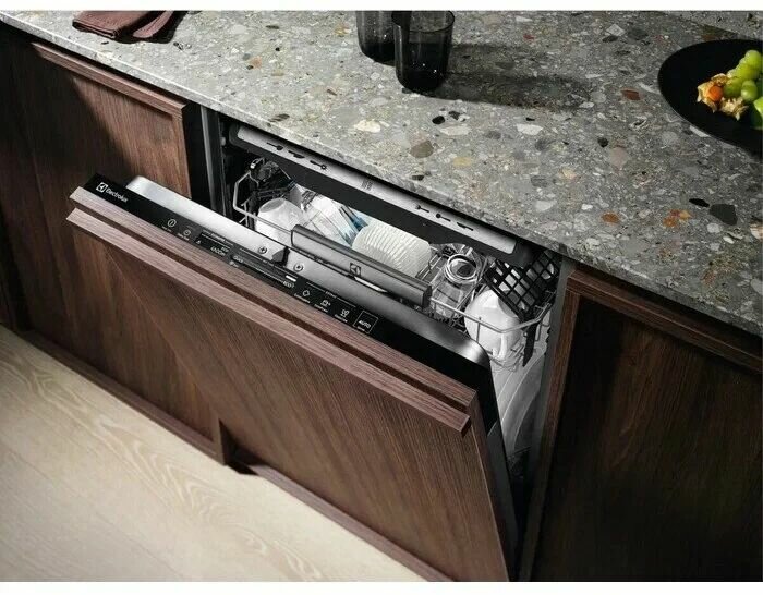 Посудомоечная машина Electrolux EEC87315L - фото №2