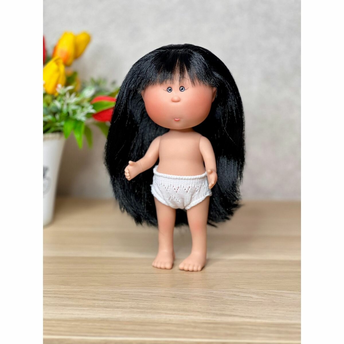 Кукла Nines виниловая 23см Little Mia без одежды (3199W11)